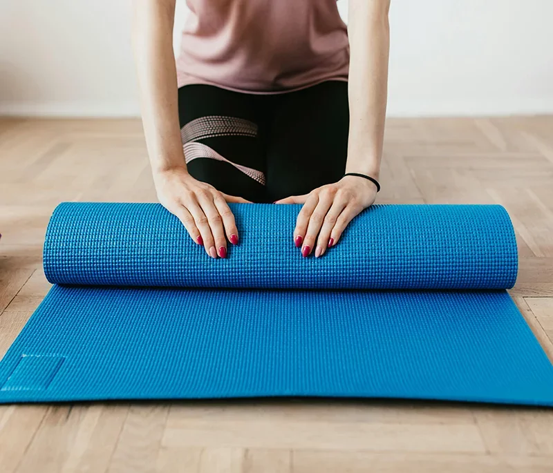 Pilates terap&eacute;utico en Le&oacute;n, dise&ntilde;ado para mejorar la salud musculoesquel&eacute;tica, aliviar dolores y potenciar la rehabilitaci&oacute;n f&iacute;sica.